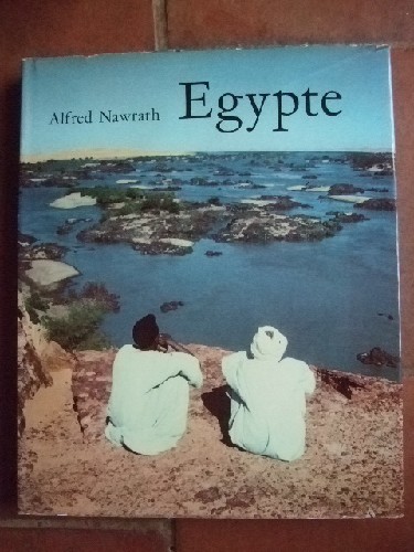 Egypte. Pays entre désert et Nil.